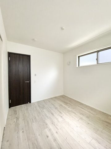 Land court 豊明前後町の内装|内装もきれいです