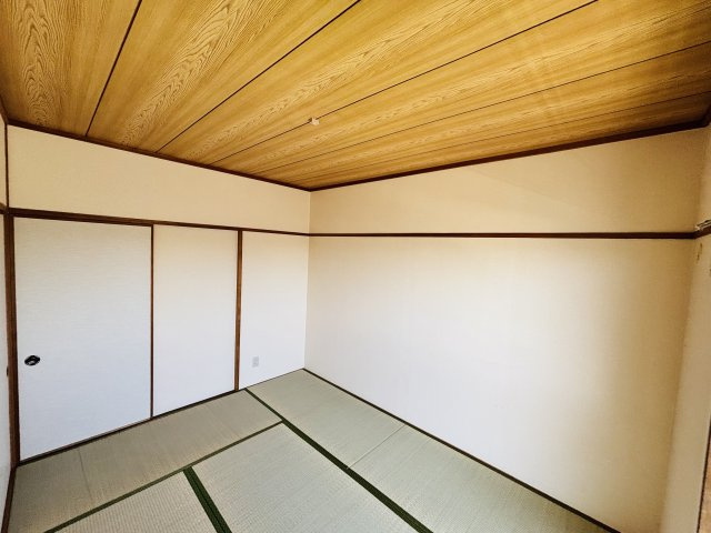 アーバンドエル柏原の和室|フローリングだけでなく、和室もあります