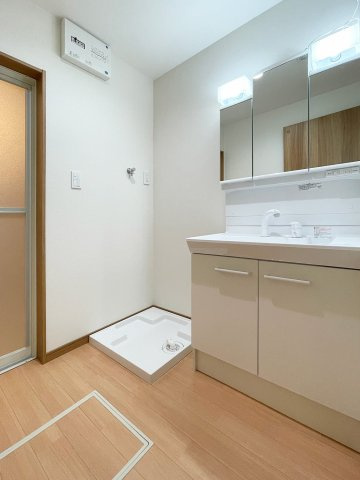 Wウィステリア博多の洗面所|コンパクトで使いやすい洗面所