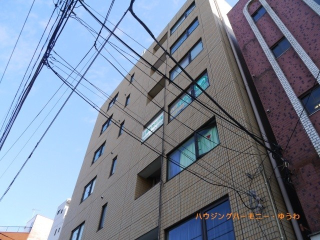 【外観】 | コスモ駒込 | 総タイル張りRC造のモダンな外観です。