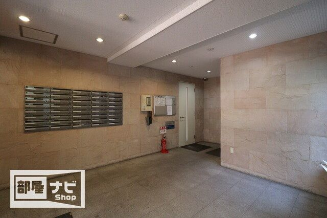 ＡＸｉＳ西桜町のロビー
