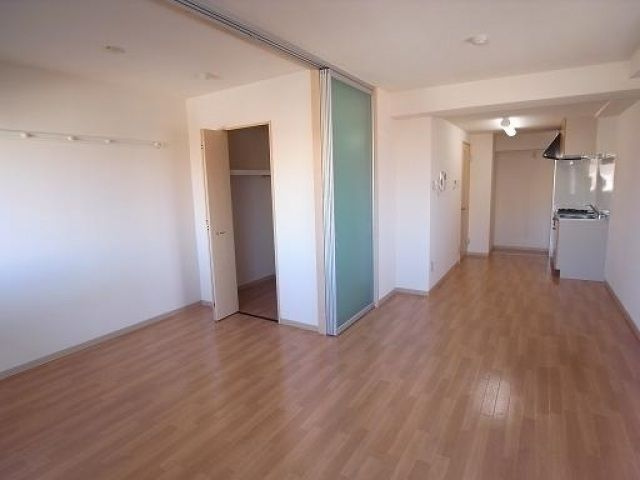 ＡＸｉＳ西桜町の居間・リビング