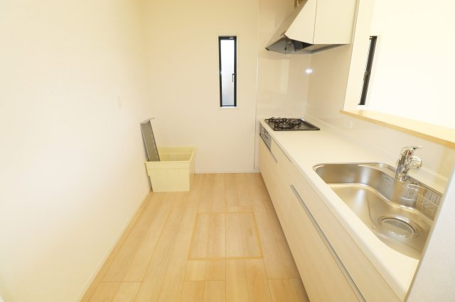 郡山市田村町東山１丁目第1　　　１号棟　　　守山小学校、守山中学区のキッチン|※同社施工例