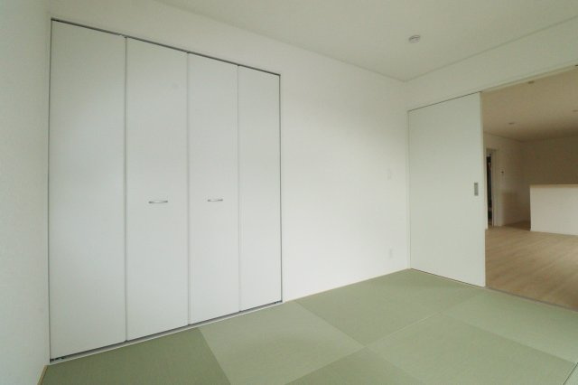 郡山市田村町東山１丁目第1　　　１号棟　　　守山小学校、守山中学区の和室