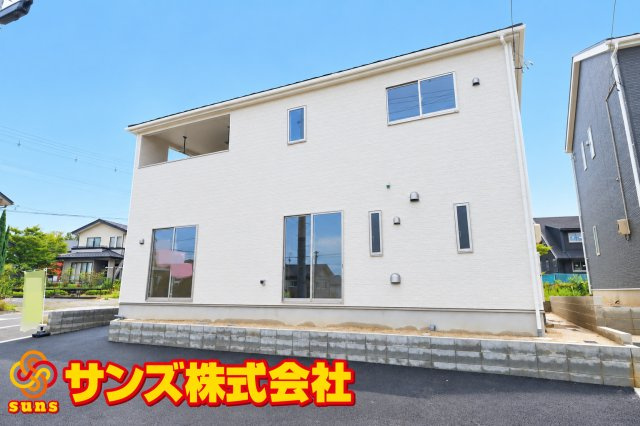 郡山市田村町東山１丁目第1　　　１号棟　　　守山小学校、守山中学区の外観|南西側から見た外観♪