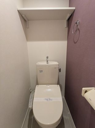 ハーモニーテラス上石川町Ⅱの居間・リビング