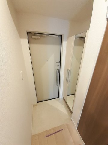 グレイスの玄関|明るい玄関です