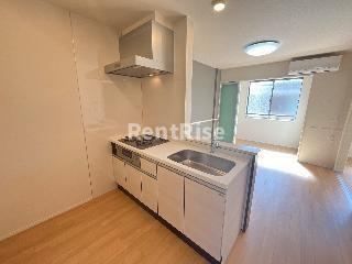 仮）江南市前飛保町 新築アパートの駐車場|システムキッチン(イメージ)