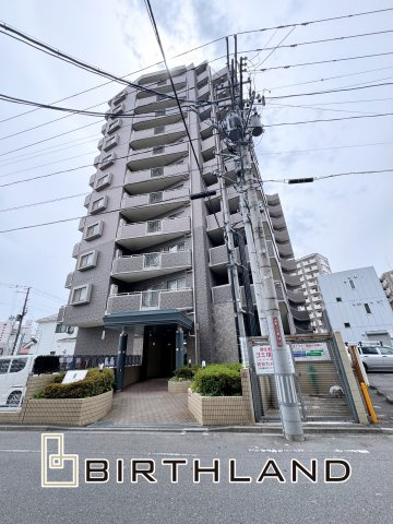 想定年間賃料174万　想定利回り10.23％　SRCの外観