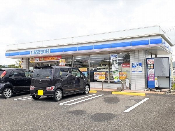 【周辺】 | メゾン・ド・オーブⅢ | ローソン　伊万里市役所前店まで580m