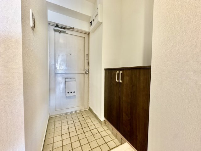 サウスキヤスル仙台の玄関