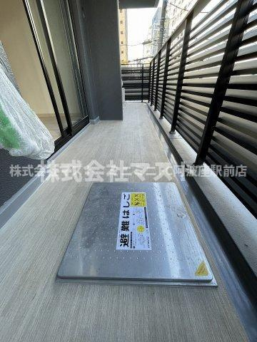 ジオエント新町のバルコニー