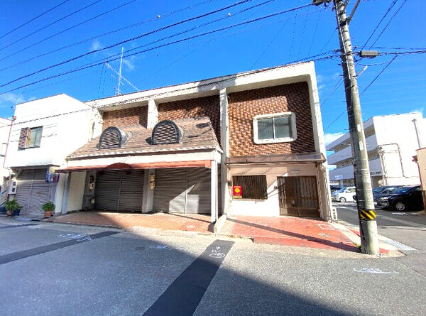 森孝１丁目貸家（１４０１）の外観