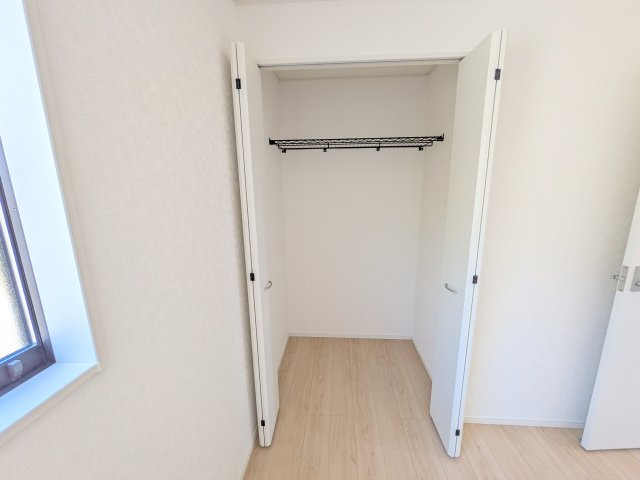 高萩市高萩　第2　新築戸建て　3号棟の収納