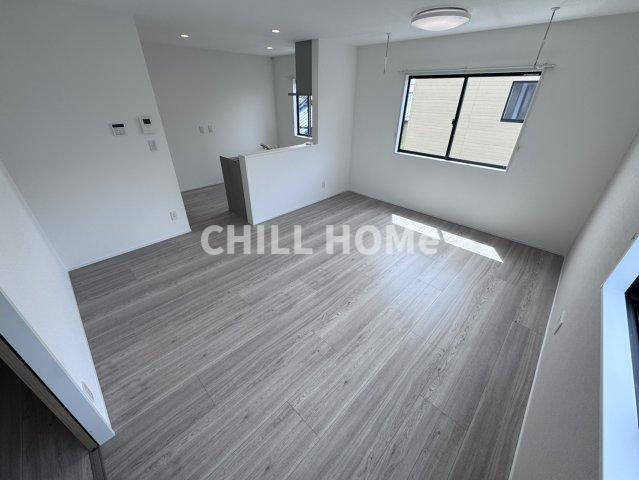 前橋市六供町２丁目の一戸建ての居間・リビング|当社、チルホームのHPもご覧ください(^^)/物件情報多数♪