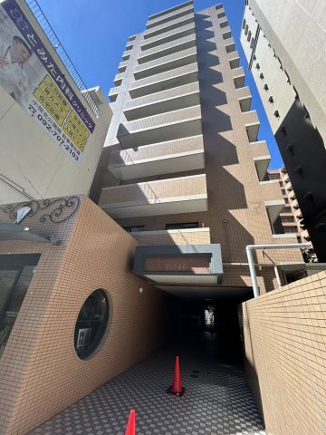 グリーンマンション平尾の外観