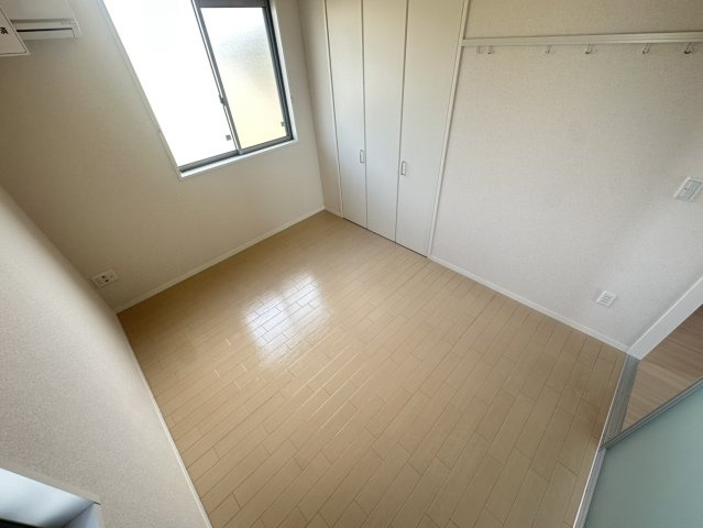 エスターテの洋室