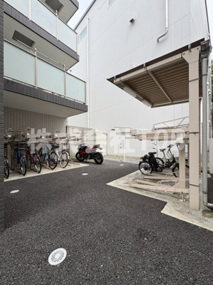 【駐車場】 | グリシーナ上北沢 | 駐輪スペース②