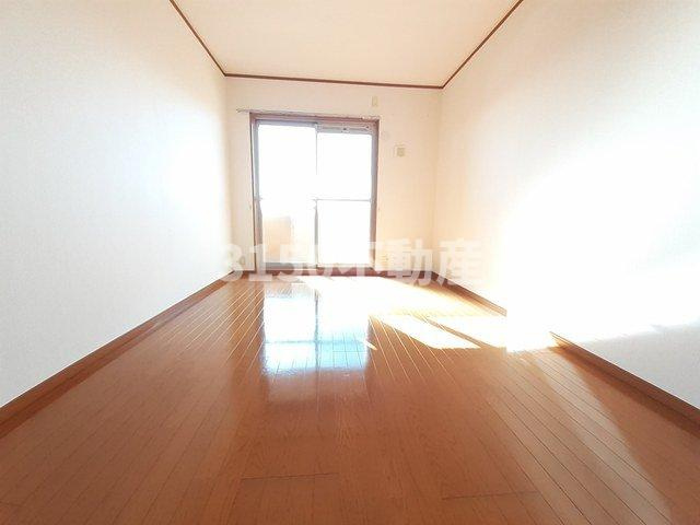 メジャーワンの内装|内装は落ち着いています