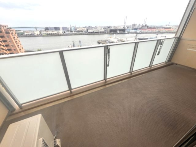 サニープレイス西芦屋　２号館のバルコニー