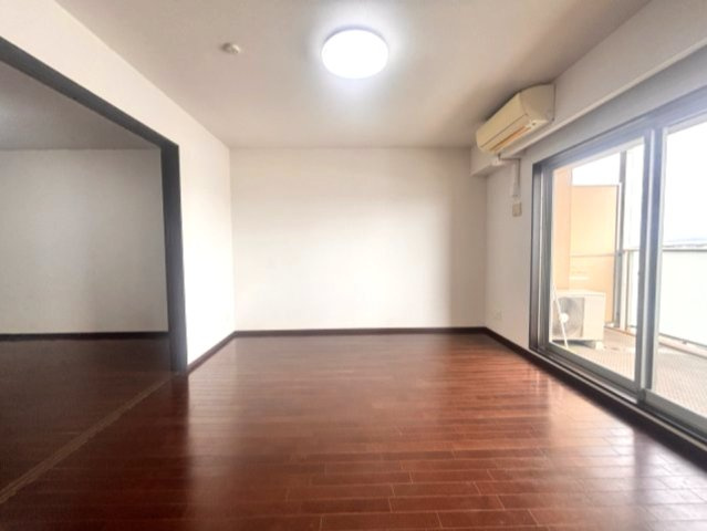 サニープレイス西芦屋　２号館の寝室