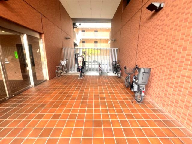 サニープレイス西芦屋　２号館のロビー