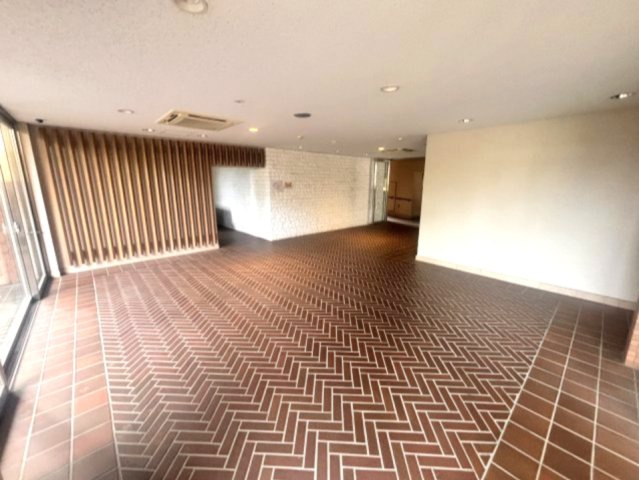 サニープレイス西芦屋　２号館のロビー