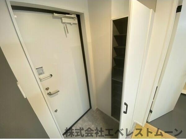 LECOCON熱田の玄関