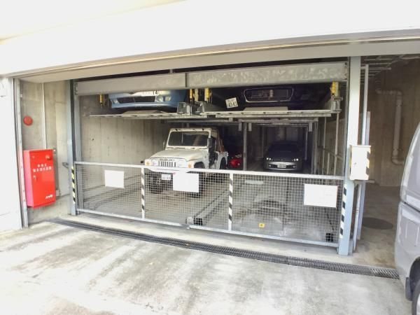 ドッセプリマベーラの駐車場