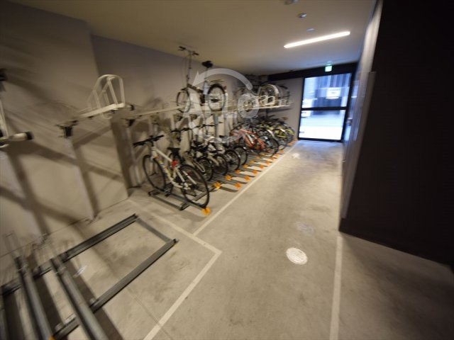 ノーブルコート堺筋本町の駐車場|ノーブルコート堺筋本町　駐輪場