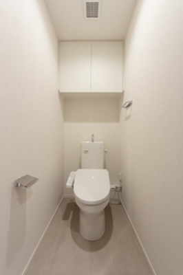【トイレ】 | パークアクシス成増二丁目 | ※写真は同タイプ住戸です。
