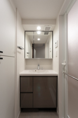 【洗面所】 | パークアクシス成増二丁目 | ※写真は同タイプ住戸です。