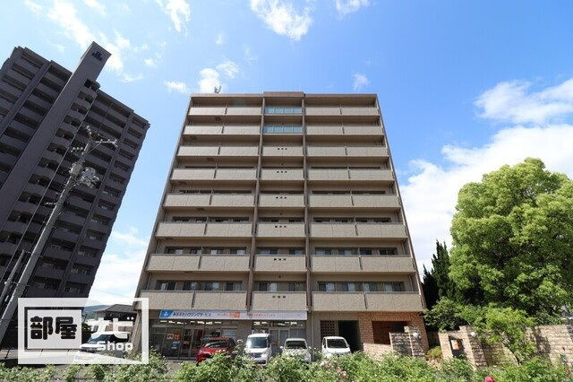ＡＸｉＳ西桜町の外観