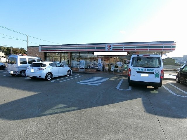 【周辺】 | ルーチェ　ウシザワ　Ｂ | セブンイレブン太田高林店まで960m