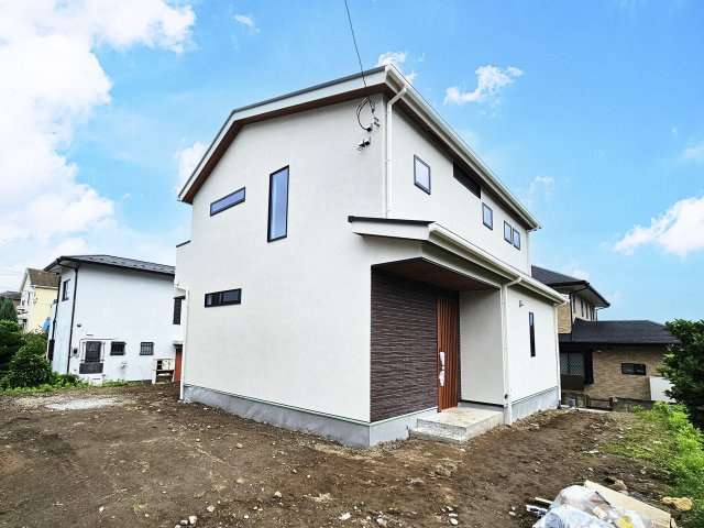 26帖LDK・ツインWIC・全室2面採光で叶う開放的な暮らし～桂台東　新築戸建～