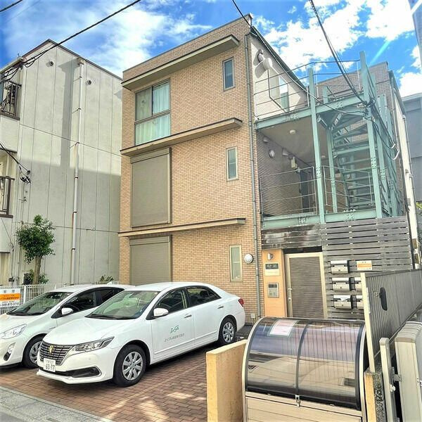 暫草（シバラクソウ）の外観