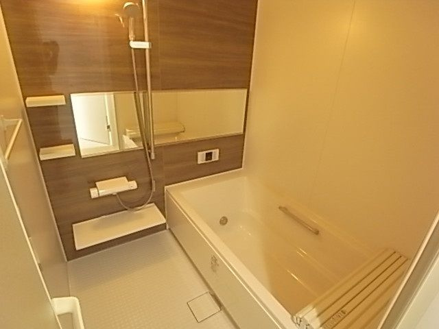 アルーア西町の浴室