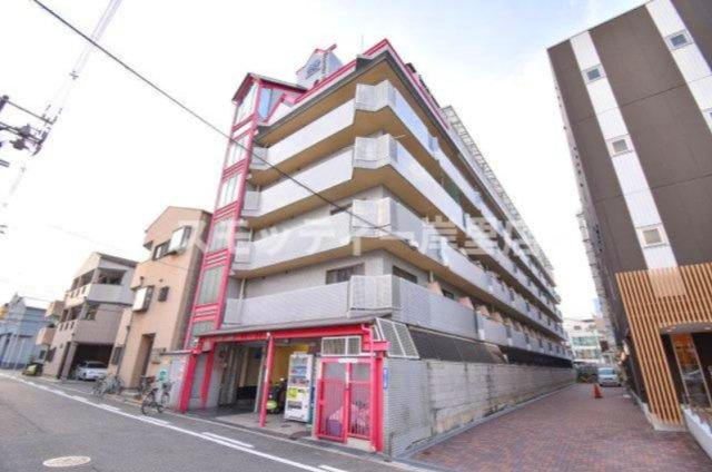 ビバリーヒルズ玉出西の外観