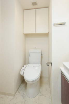 【トイレ】 | エスパローマ目白 | ※写真は同タイプ住戸です。