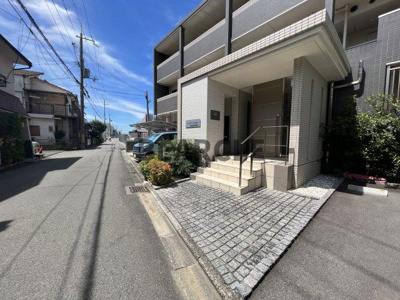 【エントランス】 | サウス・サントゥールくいな橋 | ゆとりのあるエントランスです