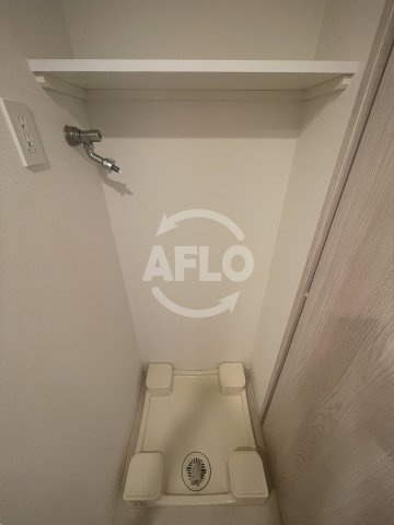 コンフォリア新大阪宮原キューの洗面所|コンフォリア新大阪宮原Q　洗濯パン