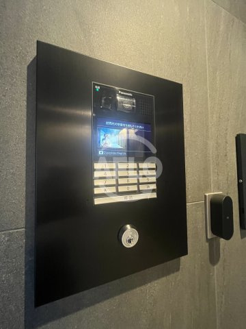 コンフォリアリヴ東三国駅前ソルテラスのセキュリティ|オートロック
