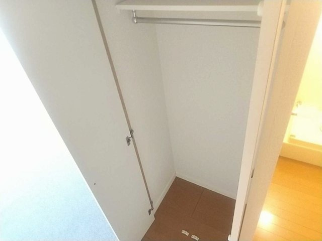 レオパレス谷津の内装