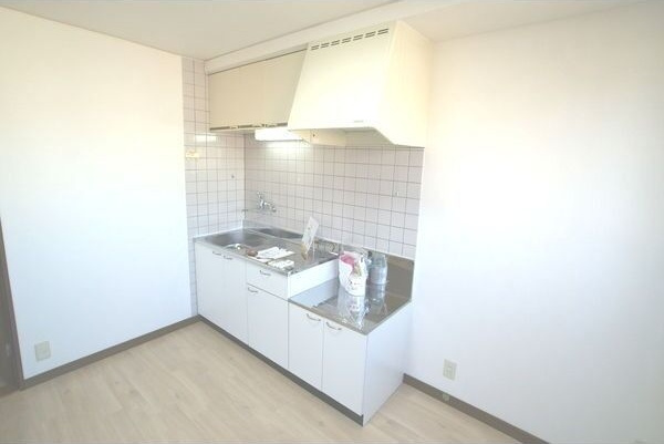 シャトー参番館のキッチン