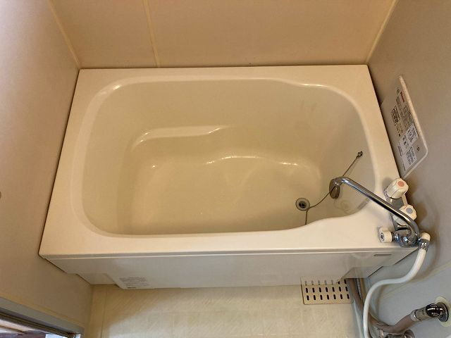 メゾンドール行徳の浴室