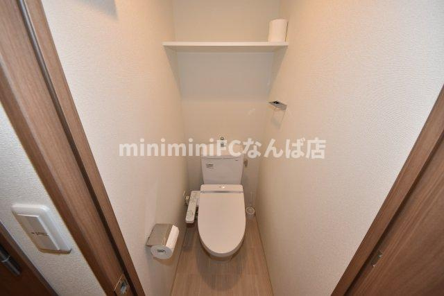 プレサンス難波駅前のトイレ