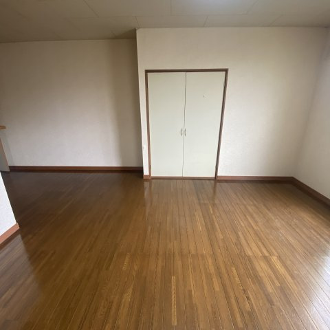 寿壱番館の居間・リビング