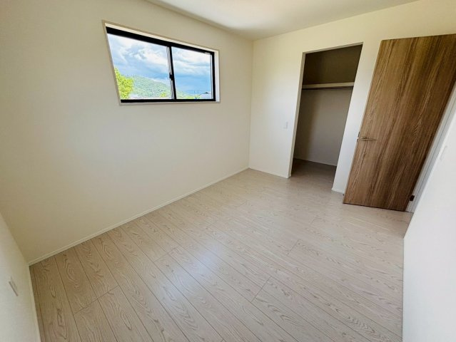 よかタウン／南区富合町南田尻1期／7号棟の洋室