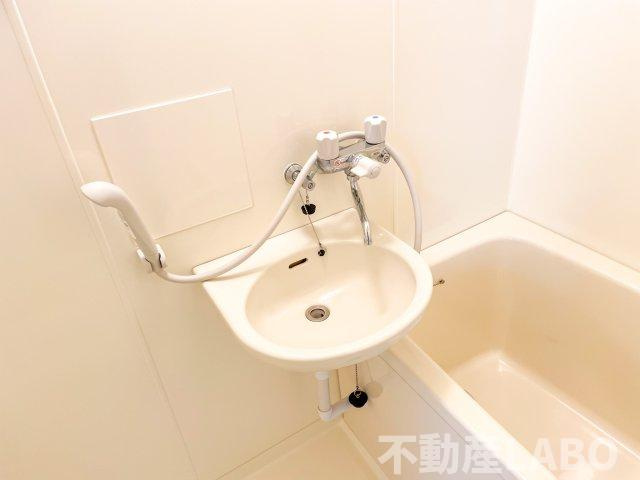 中道ハイツの洗面所