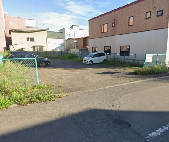 室蘭市寿町1丁目2-2駐車場